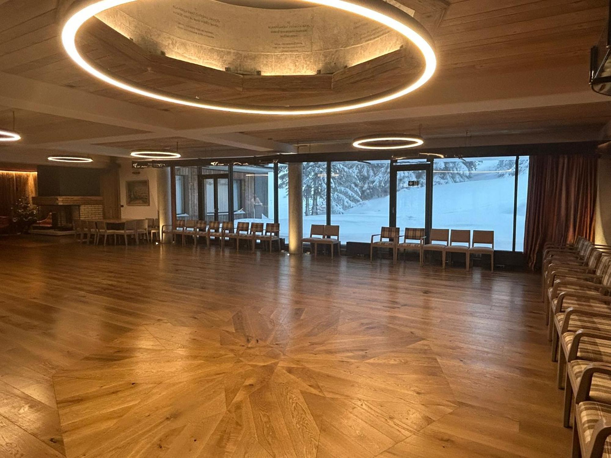 圣弗朗蒂舍克度假胜地 - 俄里拜科夫布达酒店 Špindlerŭv Mlýn 外观 照片